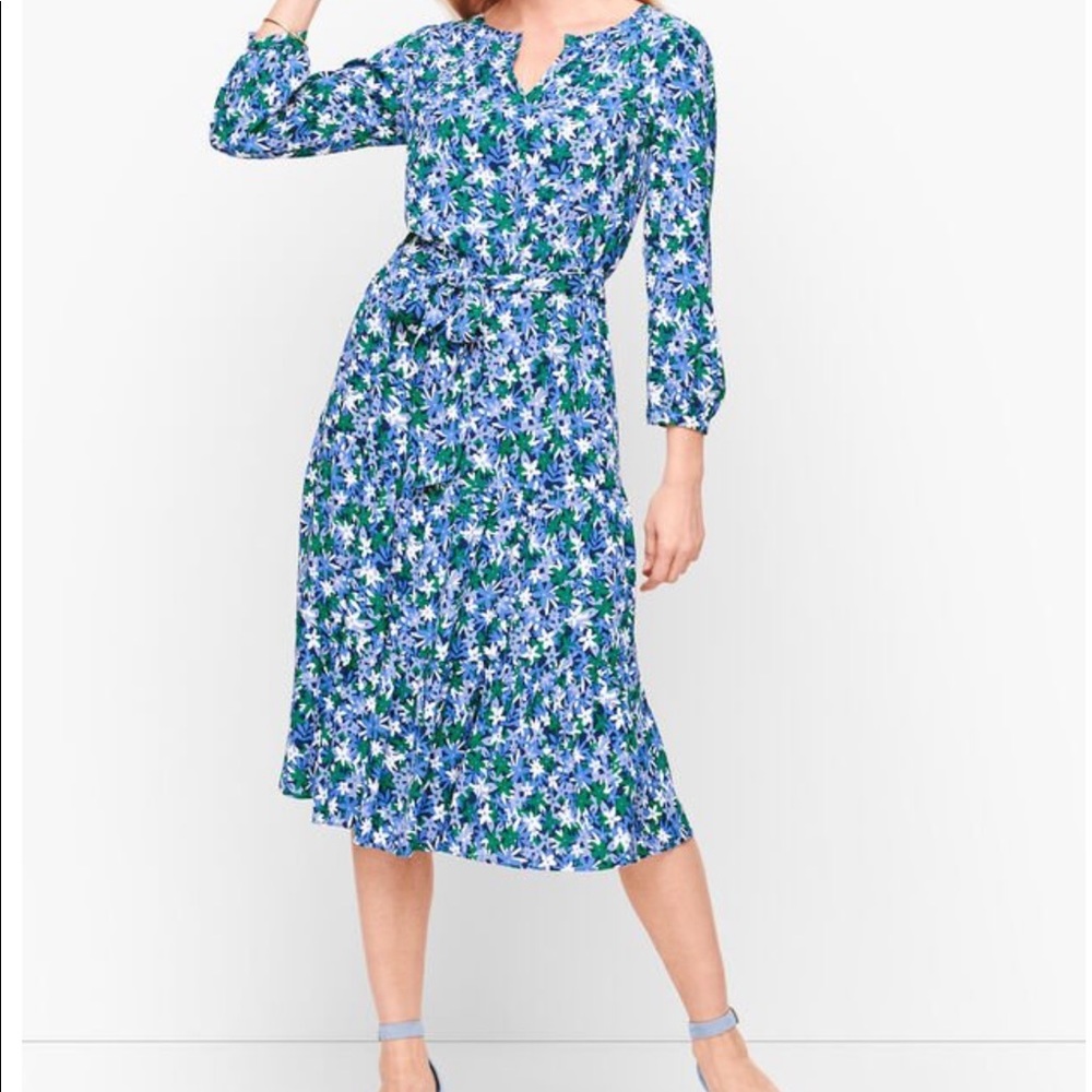 NWT Women’s Talbots Floral Tie Waist Dress